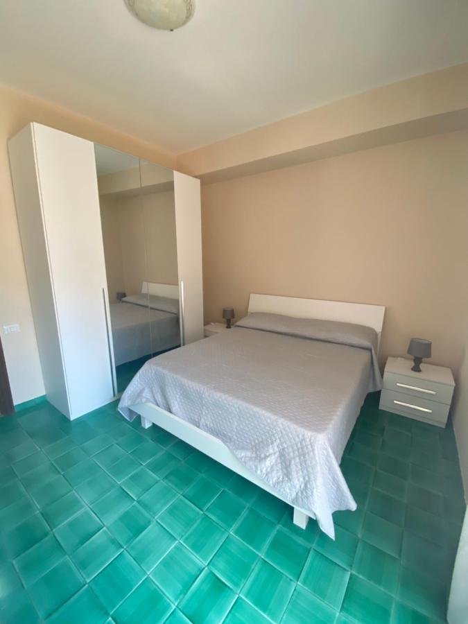 דירות Lucia House Mare נטונו מראה חיצוני תמונה